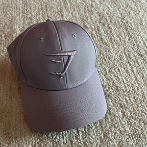 PURPLE GYMSHARK HAT